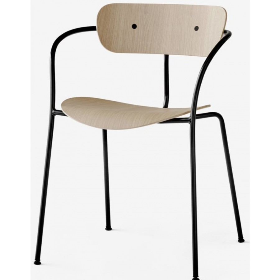 &Tradition Chairs | &Tradition - Pavilion Av2 Armchair