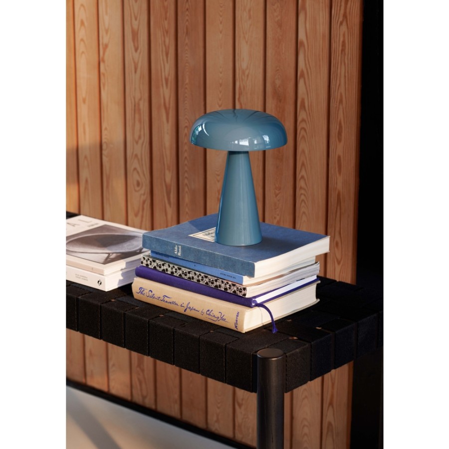 &Tradition To Shine | &Tradition - Como Sc53 Portable Table Lamp Stone Blue